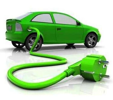 道路測(cè)試新規(guī)出臺(tái)，智能汽車駛?cè)肟燔嚨?><h4>道路測(cè)試新規(guī)出臺(tái)，智能汽車駛?cè)肟燔嚨?/h4>
<p>新規(guī)發(fā)布，規(guī)范智能網(wǎng)聯(lián)汽車路試此次三部委印發(fā)的《智能網(wǎng)聯(lián)汽車道路測(cè)試管理規(guī)范(試行)》所稱的智能網(wǎng)聯(lián)汽車，是指搭載先進(jìn)的車載傳感器、控制器、執(zhí)行器等裝置，并融合現(xiàn)代通信與網(wǎng)絡(luò)技術(shù)，實(shí)現(xiàn)車與X（人、車、路、云端等）智能信息交換、共享，具備復(fù)雜環(huán)境感知、智能決策、協(xié)同控制等功能，可實(shí)現(xiàn)安全、高效、舒適、節(jié)能行駛，并最終可實(shí)現(xiàn)替代人來(lái)操作的新一代汽車。智能網(wǎng)聯(lián)汽車通常也被稱為智能汽車、自動(dòng)駕駛汽車等。 </p>
</a>
</li><li>
<a href=